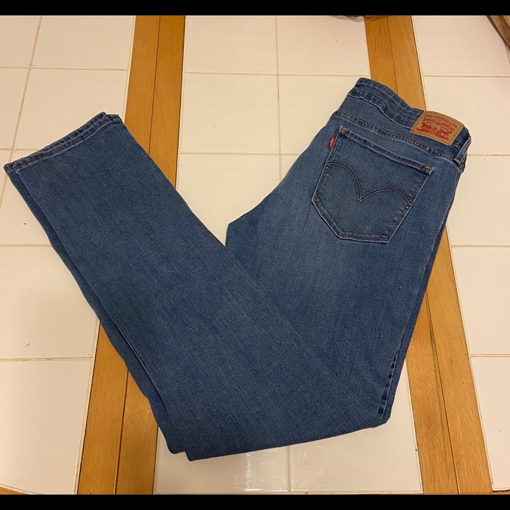 Levi’s 712 Slim Premium
